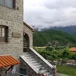 The Stone House 3* Përmet