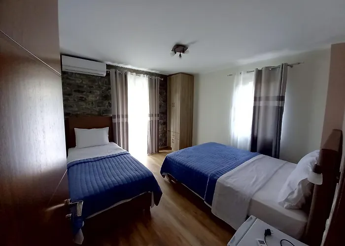 The Stone House 公寓式酒店 3*