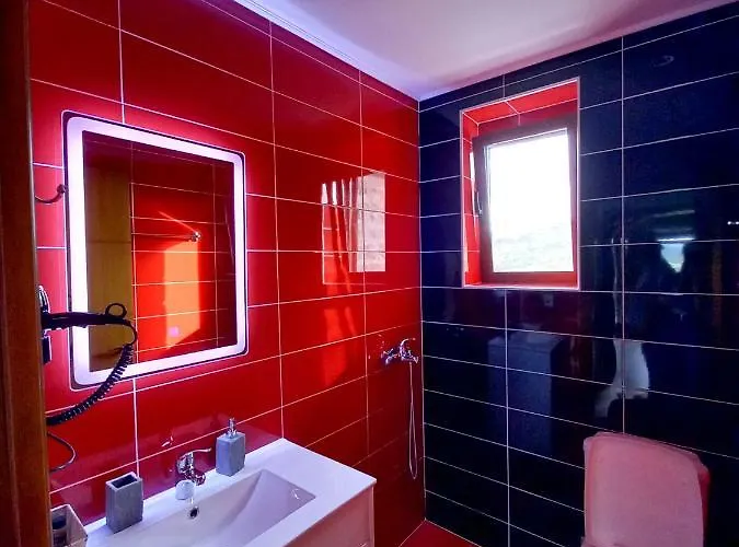 The Stone House 公寓式酒店