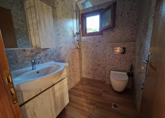 The Stone House Përmet