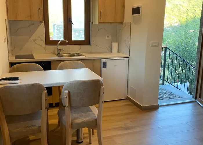 公寓式酒店 The Stone House 3*